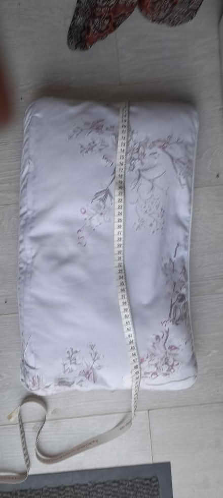 Photo of free Cushion (Welling DA16) #1