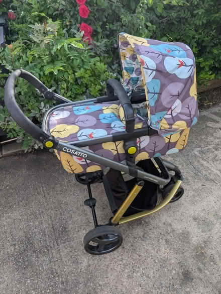 Photo of free Cosatto Giggle 2 Travel System (Swinton S64) #1