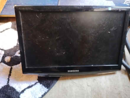 Photo of free 2x televisions (working) (Hatfield, AL10) #3