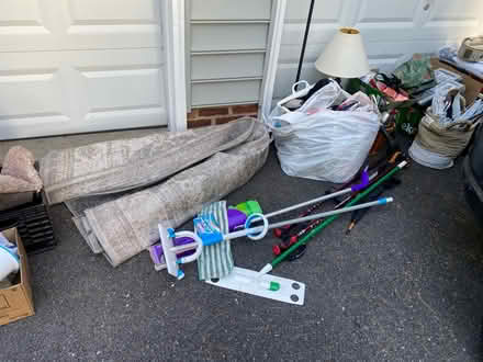 Photo of free Come and get it asap 🤞🏻 (Montgomery Village) #2