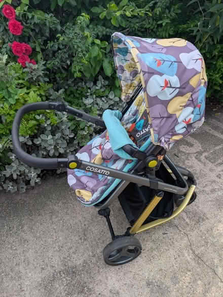 Photo of free Cosatto Giggle 2 Travel System (Swinton S64) #3