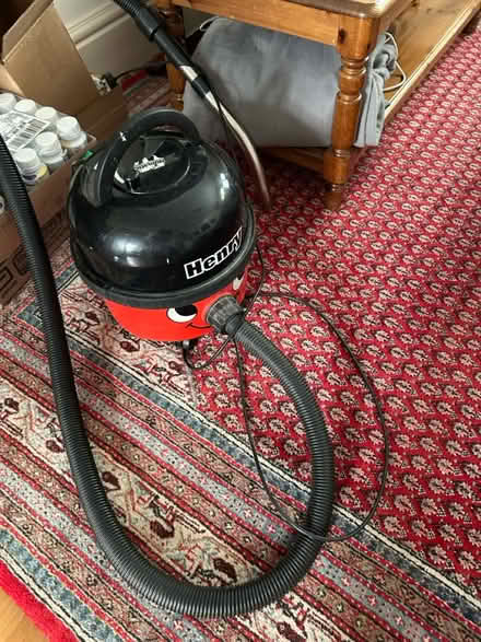 Photo of free Henry hoover - doesn’t work (Chiswick W4) #2