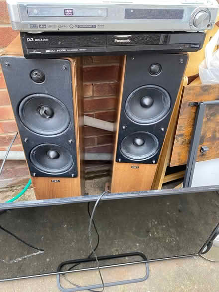 Photo of free Tv speakers dvd playersx2 (coventry CV2) #1