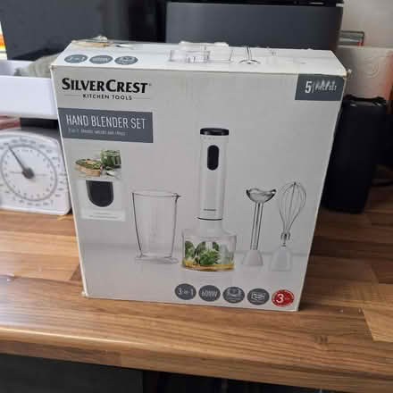 Photo of free Kitchen/ cleaning items (Rosyth KY11) #1