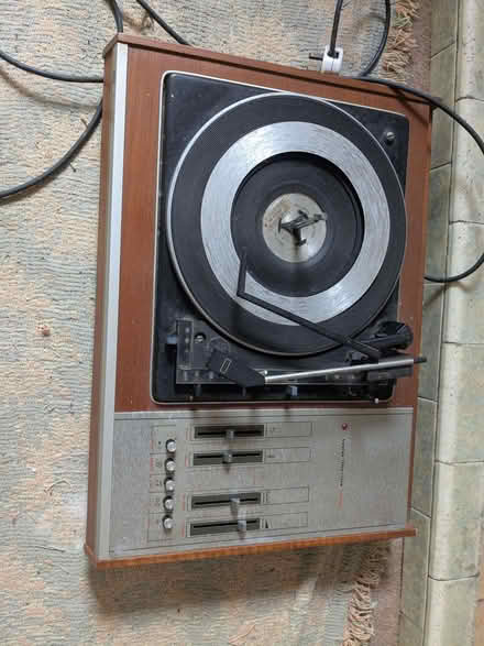 Photo of free Record Player ITT 1255 (Old Aberdeen AB24) #1