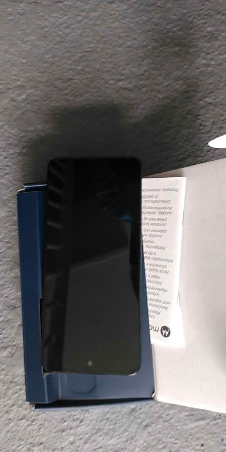 Photo of free Old mobile phone (Wavertree L15) #3