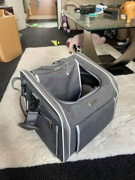 Photo of free spacious bike box for pets (Leith/the shore) #1