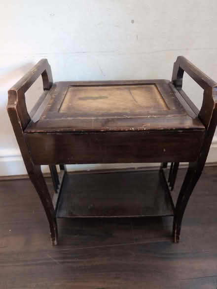 Photo of free Piano Stool (Rowditch DE22) #1