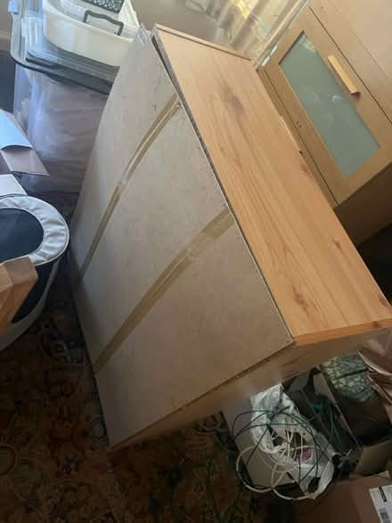 Photo of free Bookshelf (WGC AL8) #3