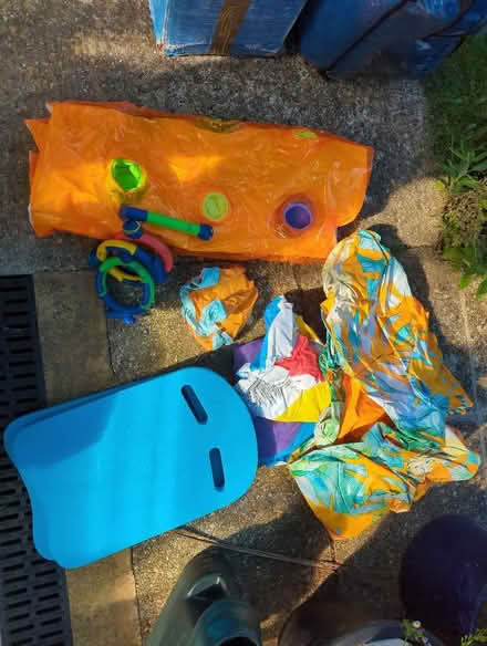 Photo of free 10ft pool. NO PUMP loads extra (Fareham PO15) #2