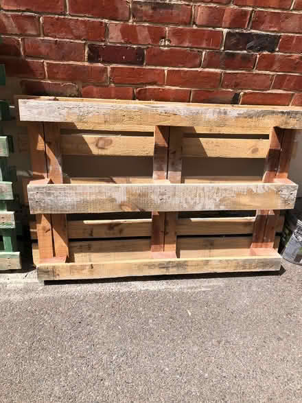 Photo of free Wooden Pallets & Bricks (Copnor PO2) #2