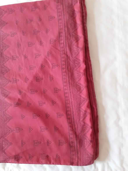 Photo of free single duvet plus 2 duvet covers (CF5 canton) #2