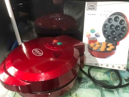 Photo of free Doughnut (mini) maker (Leighton Buzzard LU7) #4