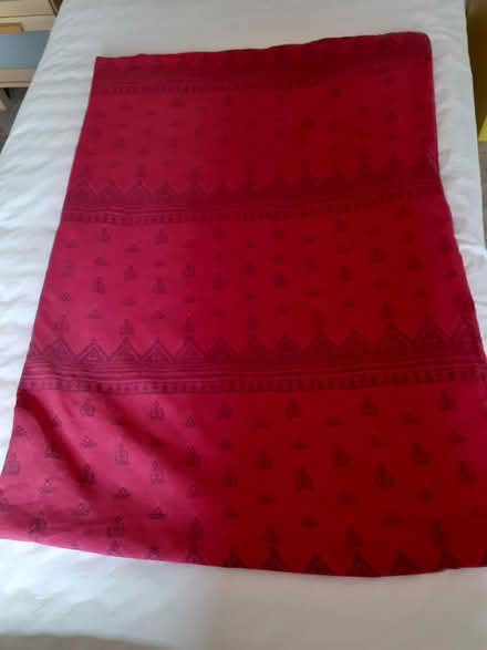 Photo of free single duvet plus 2 duvet covers (CF5 canton) #1