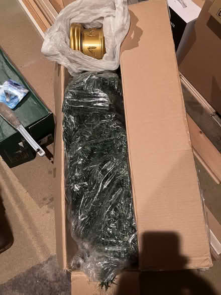 Photo of free Fibre Optic Christmas Tree (about 4ft) (Goffs Oak EN7) #3