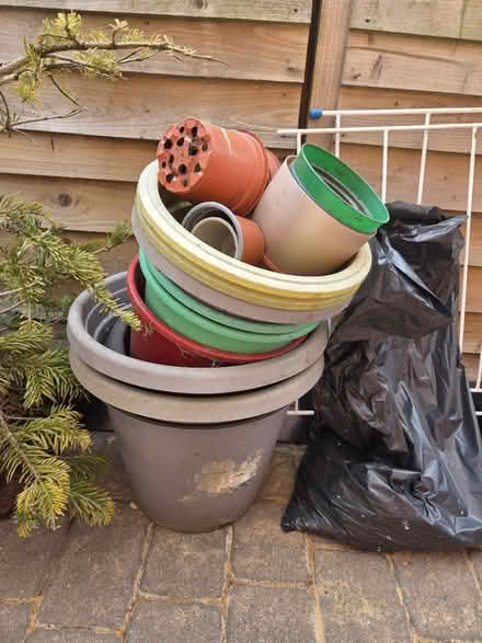 Photo of free Plant pots (Scarborough YO12) #1
