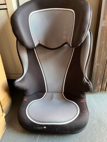 Photo of free Child’s car seat (Aldershot GU11) #1
