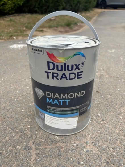 Photo of free Dulux Overtly Olive (Harpenden AL5) #2
