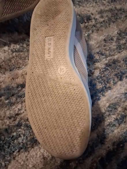 Photo of free Old Navy Women's Tennis Shoes 9.5 (Florence Acres-Monroe) #2