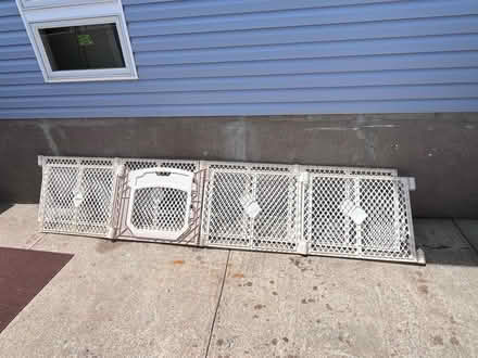 Photo of free Playpen guard (Fair Lawn, NJ) #3