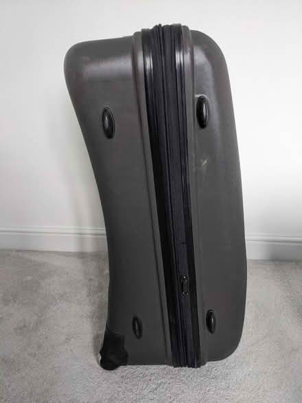 Photo of free Suitcase (PR3 2DD) #2