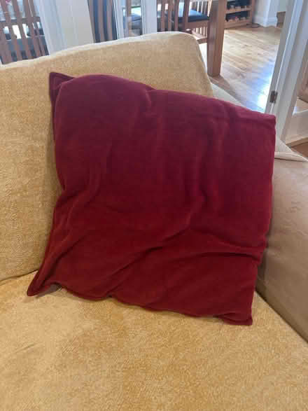 Photo of free Red cushion (KT13) #1