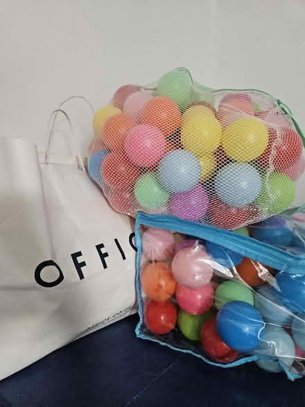 Photo of free Plastic play pit balls (Littlemore OX4) #1