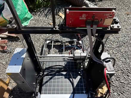 Photo of free 3D printer - older model (Rising Sun) #2