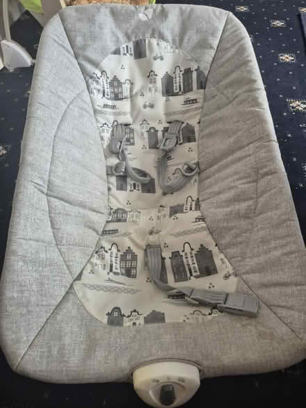 Photo of free Joie Wish bouncer (Bethel Green E1) #2