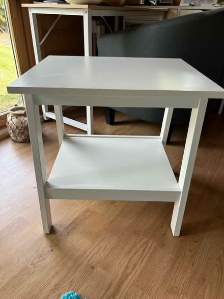 Photo of free White side table (Hook KT9) #1