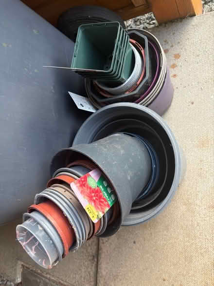 Photo of free Plant pots (York, YO24) #2