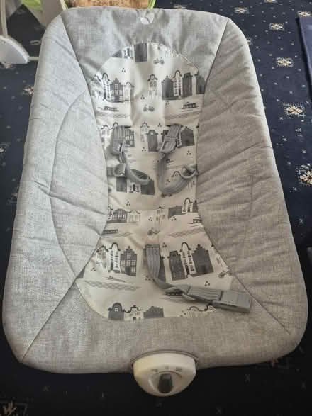 Photo of free Joie Wish bouncer (Bethel Green E1) #1