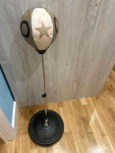 Photo of free Punchball -SE16 delivery CW station (SE16 7BU) #1