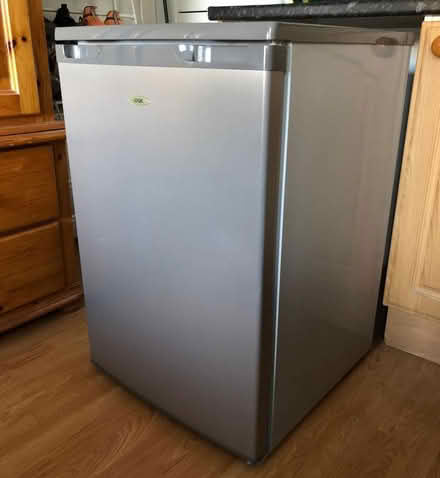 Photo of free Fridge - Collect 5/06-7/06 (SW4) #4