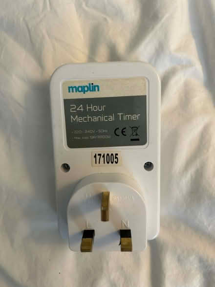 Photo of free 24 hour mechanical timer (W13) #1