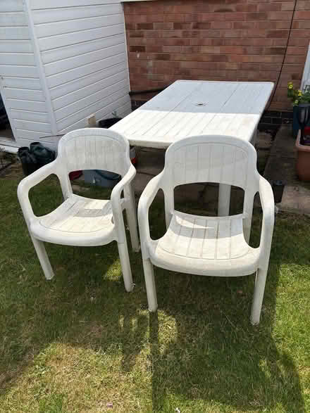 Photo of free Garden table & 2 chairs (Sheldon B26) #1