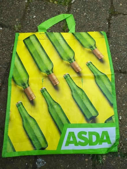 Photo of free Wine bag for 6 bottles (New Marston OX3) #1