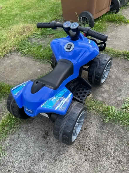 Photo of free Children’s ride-on car (The Inch, EH16) #2