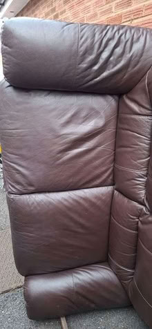Photo of free " seater settee (Catchems End DY12) #1