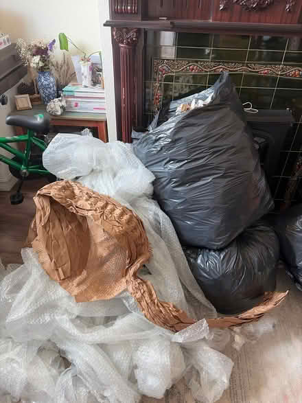 Photo of free Tons of bubble wrap etc & bike box (edgbaston B16) #4