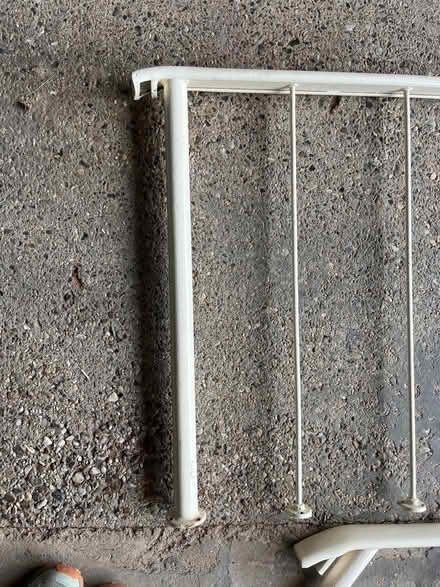 Photo of free Painted metal stair rails (Eaton NR4) #3