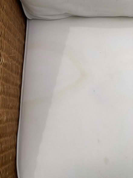 Photo of free Garden Room Sofa (Caldecott OX14) #4