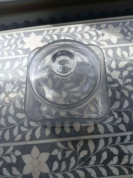 Photo of free Jar (Earlsfield SW18) #1