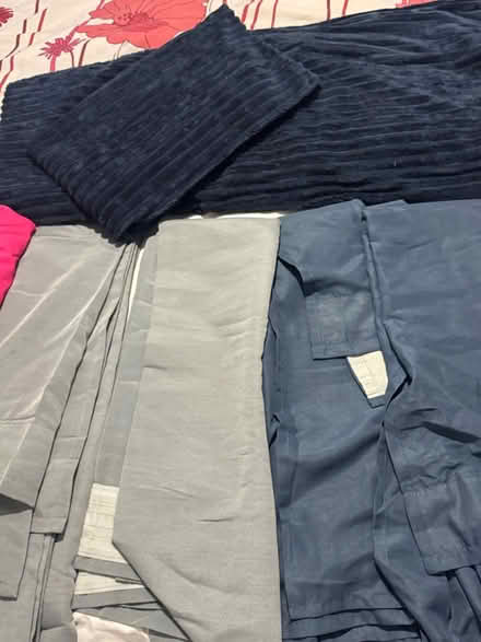 Photo of free Light curtains and beddings (Wolverhampton WV10) #1