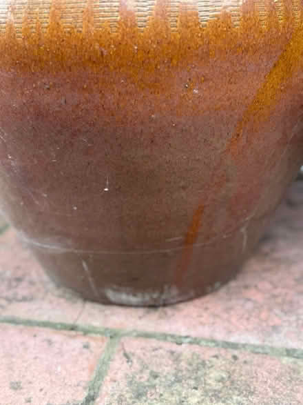 Photo of free XL GARDEN POT has crack (Chelmer village CM2) #2