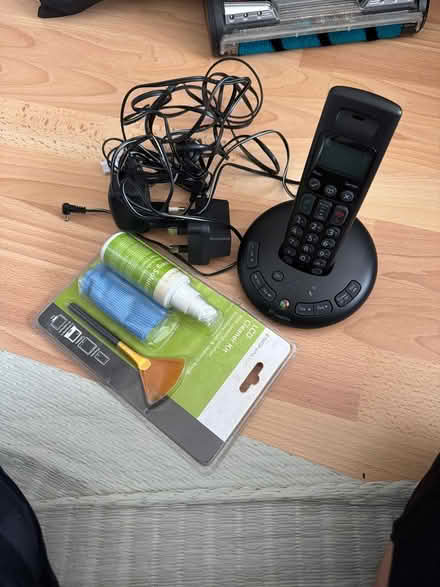 Photo of free Cordless phone (Tower Hamlets E3 Bow Church) #1