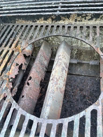 Photo of free Weber bbq - rusted out (Hintonburg) #4