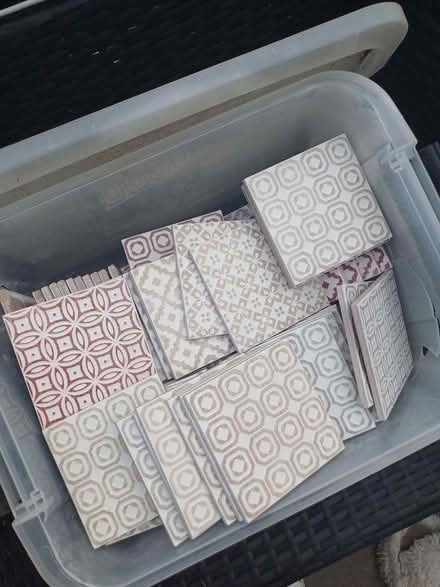 Photo of free Selection of beautiful tiles 10x10cm (Wood Green N22) #3
