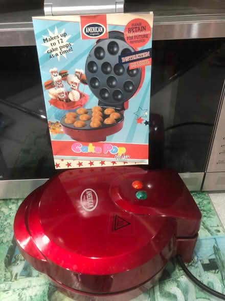 Photo of free Doughnut (mini) maker (Leighton Buzzard LU7) #1
