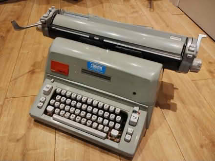 Photo of free Hermes Ambassador Typewriter (c. 1969) (Ware SG12) #1